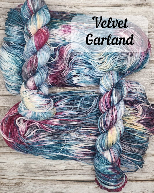 Velvet Garland